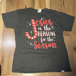 Cute t shirt! Youth large Jesus is the reason for the season t shirt!